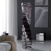 Dna spiralförmiges Bücherregal von Cattelan (Farbe nicht verfügbar)