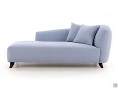 Dormeuse Gilmour gepolstert in 100% Capri Leinenstoff hellblau