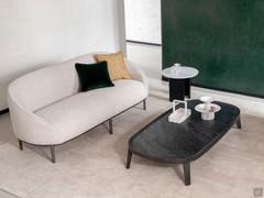 Rechteckiger Couchtisch Spring gegenüber Sofa