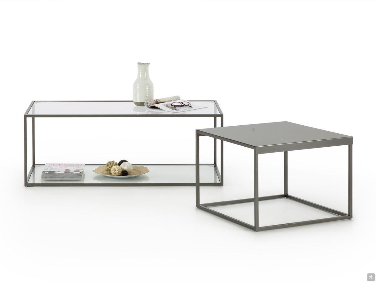 Couchtisch aus Metall mit minimalistischem Design, quadratisch oder rechteckig. Auch in der Version mit Glasplatte Coby