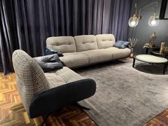 Belfast Sessel aus Leder und Stoff kombiniert mit dem gleichnamigen Sofa