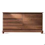 Kashima Sideboard aus Nussbaum natur mit welliger Front