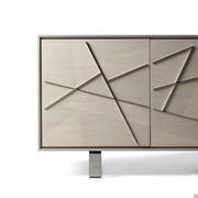 Chiba Designer Sideboard mit Front aus sandgestrahltem Eichenholz, stahl lackierten Einsätzen und Füßen aus Metall