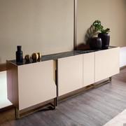 Matt lackiertes Sideboards mit Platte aus Black Cosmic Marmor (MBC) Mirage von Cantori