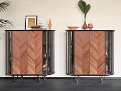 Die Kombination von zwei Costes-Highboards von Cattelan schafft einen Effekt von raffinierter Eleganz