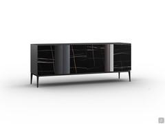 Elegantes Sideboard mit Keramos-Keramiktüren, hier in der matten Version Sahara noir