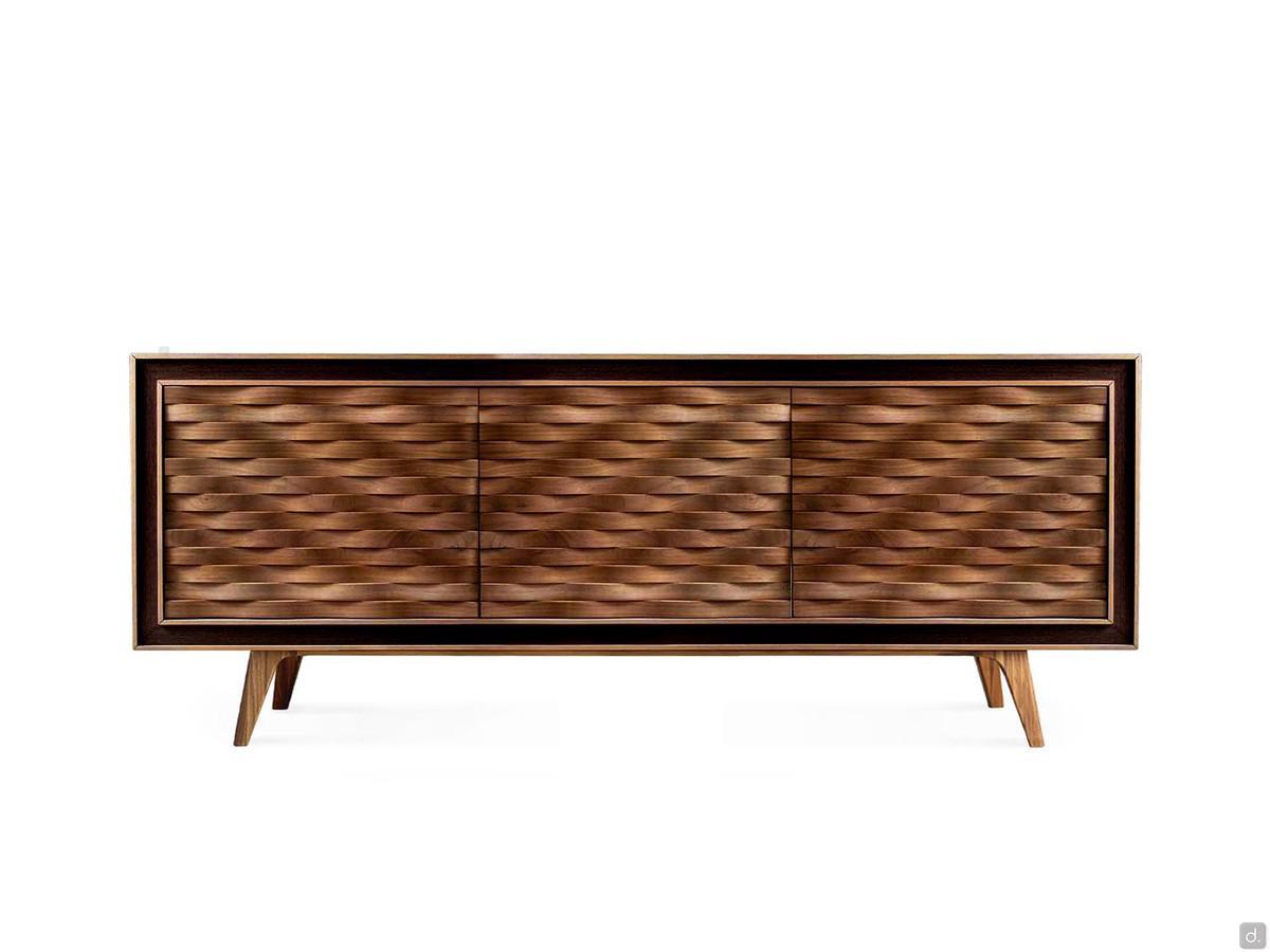 Modernes dreitüriges Sideboard Keita mit Wellenmotiv in Nussbaum Natur