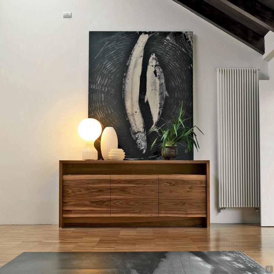 Doki Sideboard aus Holz mit 3 Türen mit unregelmäßiger Kante, aus natürlichem Nussbaumholz