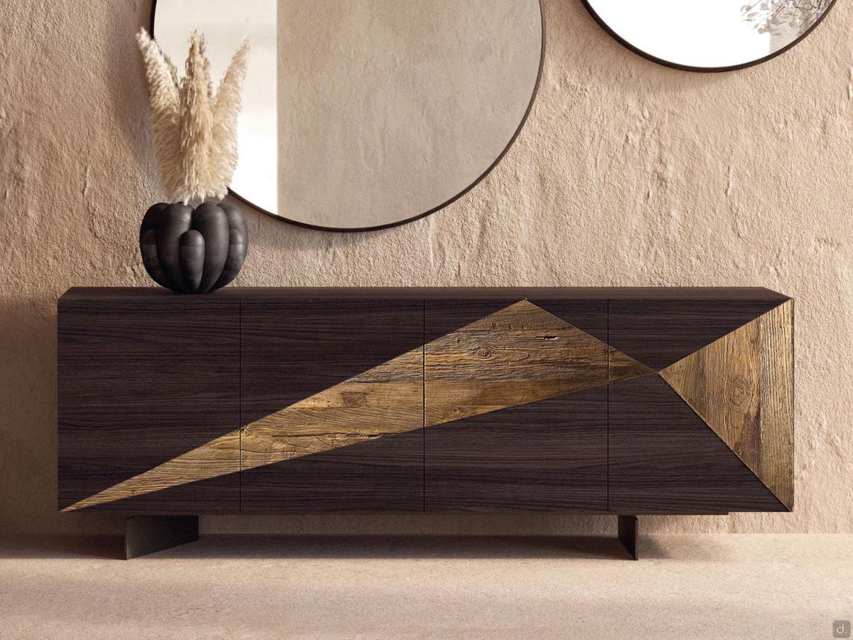 Handgefertigtes Sideboard Maple mit Rahmen aus Moka-Eiche, jahrhundertealtem Holzeinsatz und zwei Metallfüßen aus brüniertem Metall