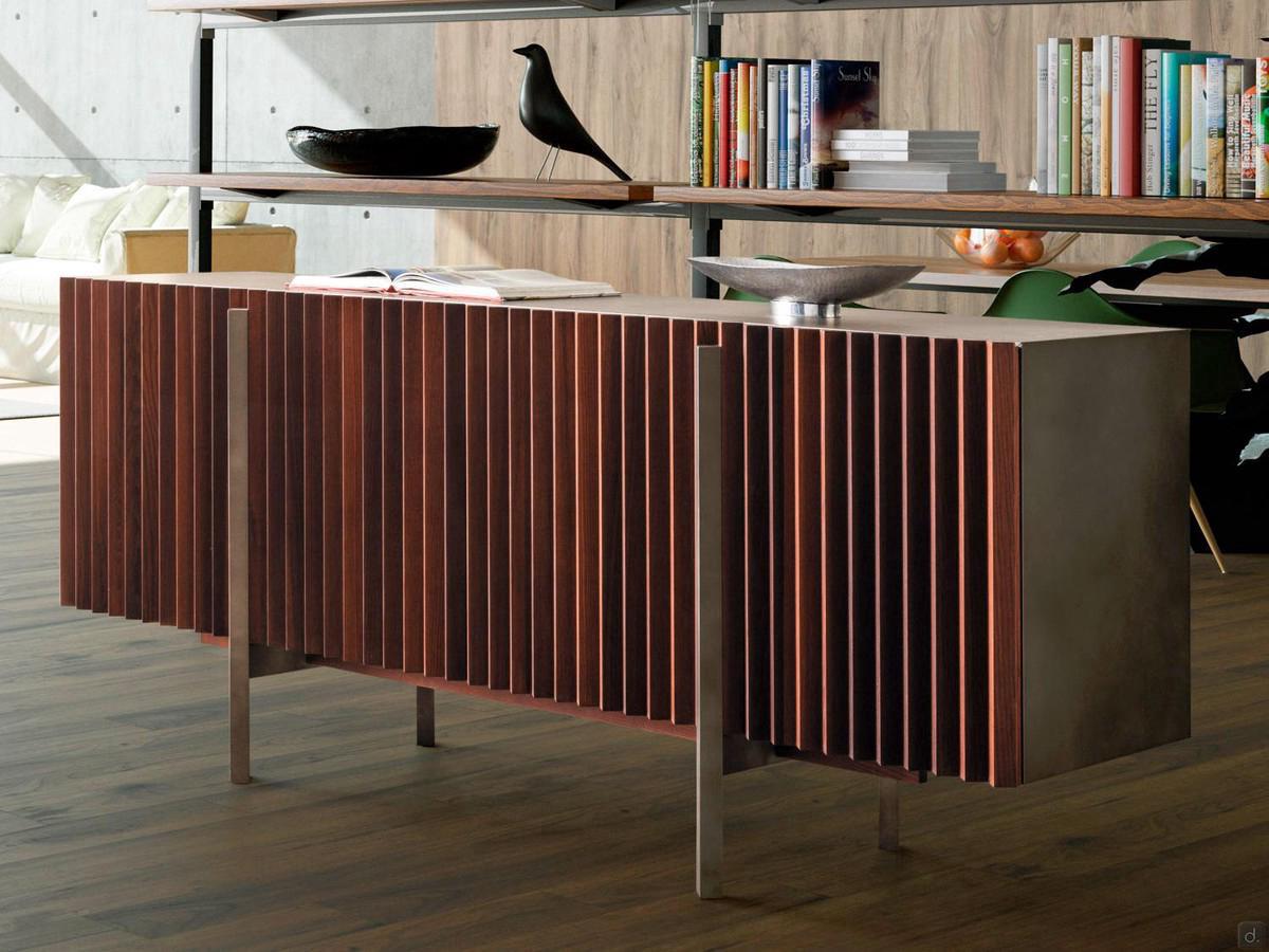 Modernes Holz-Sideboard mit Virtuo-Intarsientüren