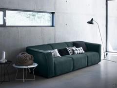 Sofa Davos in der linearen Version 354 cm mit Stoffbezug