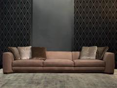 modulares, handwerklich gefertigtes Preston bestehend aus 2 Endelementen + 1 Zentralelement Sofa