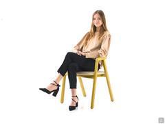 Sitzproportionen und Ergonomie des Bryanna-Stuhls