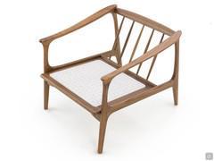 Armchair with solid-wood walnut structure 