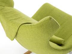 Detail of the removable head cushion