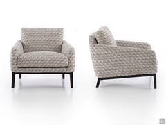 Armchairs Medea upholstered in Tamerice fabric.