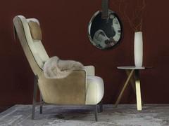 Laurel Bergere design armchair with headrest in the two-tone version