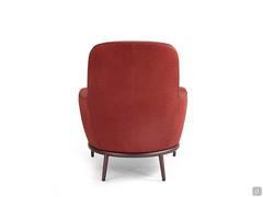 View of the back and the smooth lines of the René armchair