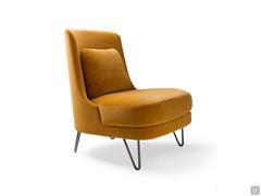 Beatrix vintage design armchair with metal hairpin feet, upholstered in Ochre