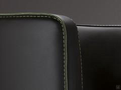 Detail of the raw cut seam, available on the Charme leather-covered armchairs