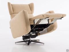 View from above of the Iris relax armchair mechanism