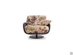 Belfast swivel armchair with central base with floral cushions and leather-covered shell