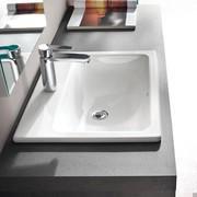 Detail of the mod. S20 semi-recessed basin in white glossy ceramic