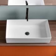 The Couture rectangular washbasin in glossy white Mineralguss