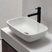 Close up of the Hub 50 countertop washbasin in matt white corian