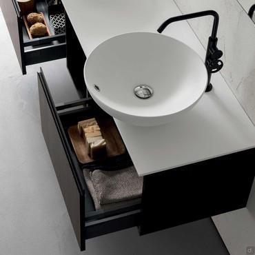 Atlantic D.62 bathroom cabinet with countertop basin and deep drawer. Countertop in Tekor resin.