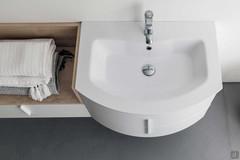 Top view of Versus 71 console basin in glossy white Mineralguss