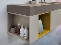 Atlantic / Frame open base unit is perfect for creating colour contrasts in your bathroom