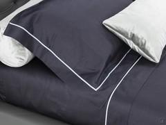 Satin pillowcases with flywheels