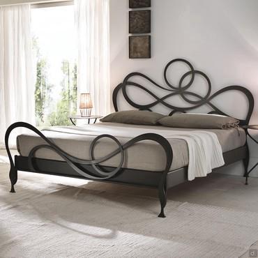 J'adore wrought iron bed by Cantori