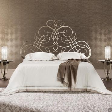 Luxury wrought iron bed Pascià by Cantori