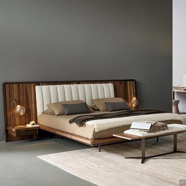 Double bed with hanging bedside table Nelson by Bonaldo