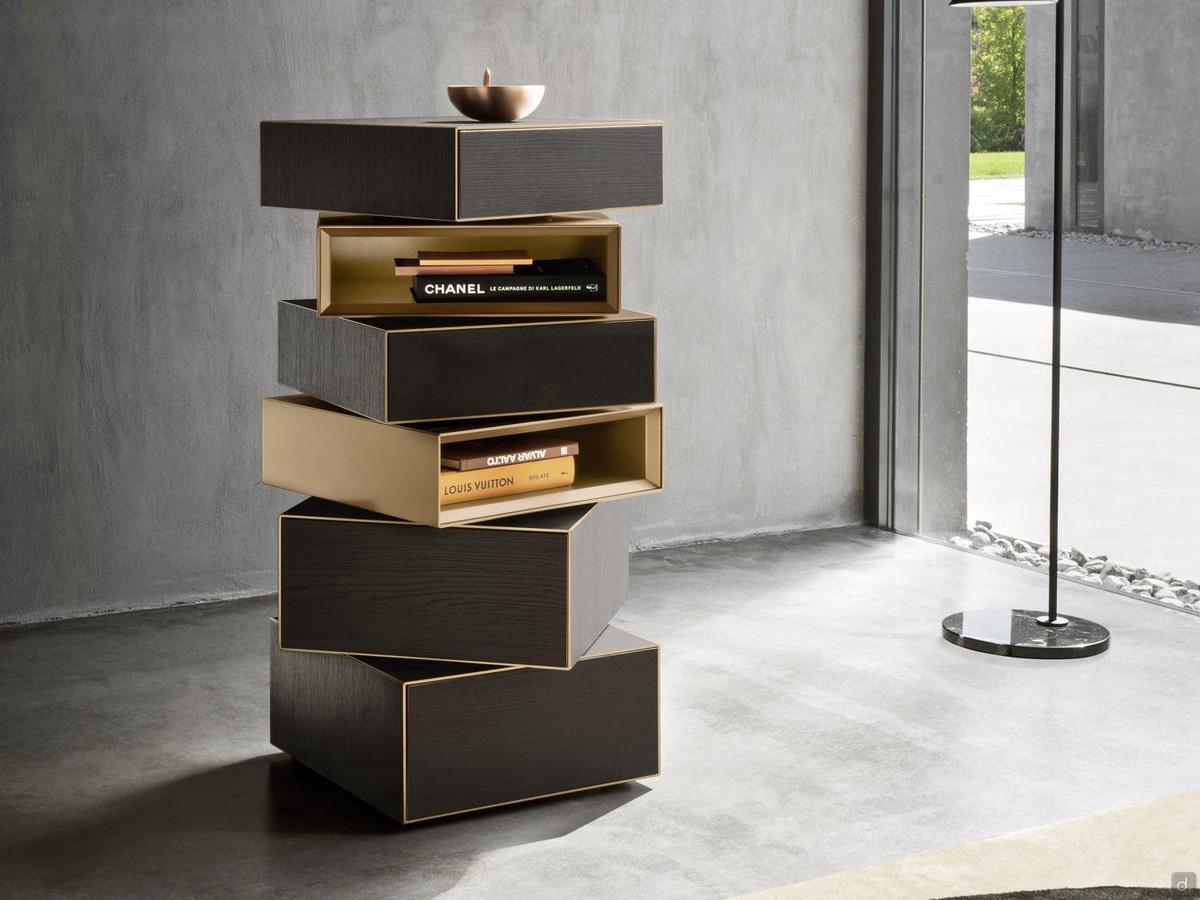 Swivel bookcase with California drawers, modular or fixed models from four to seven elements. Available in lacquer or wood essence.