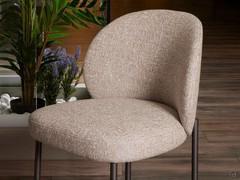 View of curved seat and backrest upholstered in Dorian 004 fabric: rounded shapes and generous padding for a pleasant feeling of comfort 