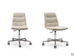 Home-office Dama chair in leather - on wheels and with spokes