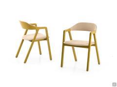 Scandinavian design chair with arms Bryanna in wood with fabric inserts