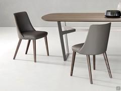 Leather and wood upholstered chair Laura, with table with wooden top to match the finish of the legs