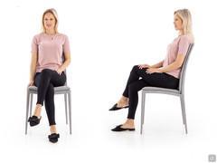 Seating proportions of the Europa chair seen from the front and from the side