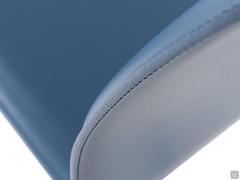 Detail of the slightly curved and sloping backrest for a welcoming and ergonomic silhouette