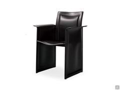 Katla chair in black belting leather, perfect in waiting rooms or next to a desk in professional studios or formal offices.