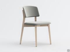 Darcey chair with 4-legged structure and wooden back-rest