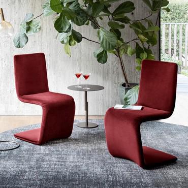 One-piece upholstered chair Venere by Bonaldo