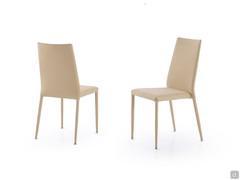 Akira 2.0 chairs all upholstered in semi-aniline leather Seta color Burro