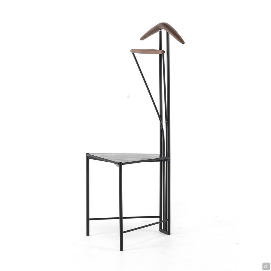 Yannik valet stand with seat by Cattelan, matt black painted ashwood seat