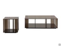 Dedalo is available in both front and side sofa versions