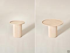 Shinden pedestal side tables in natural ash in the two versions with low 40-cm base: left with 40-cm top and right with 55-cm top